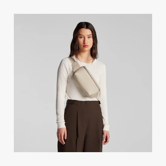 Monos Metro Sling Bag Ivory Crossbody - Picture 1 of 5